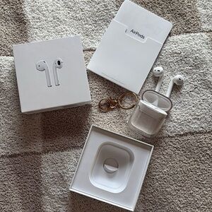 Barely used AirPods (2nd Gen)